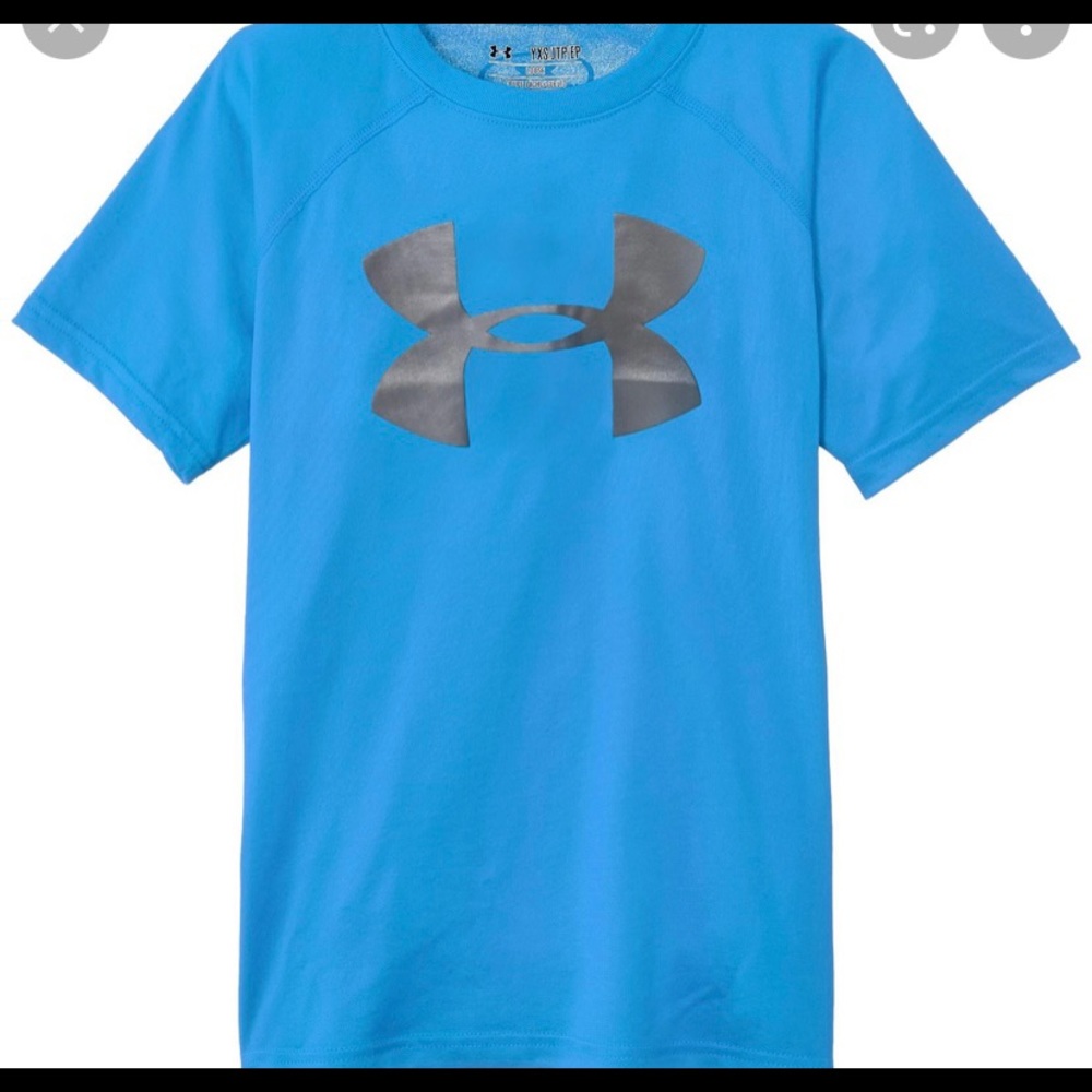 Under armour baby blue men shirt with youth large logo on front/back